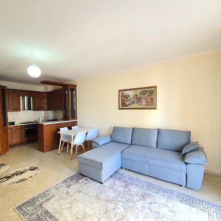 Erin Apartments Vlorë Εξωτερικό φωτογραφία